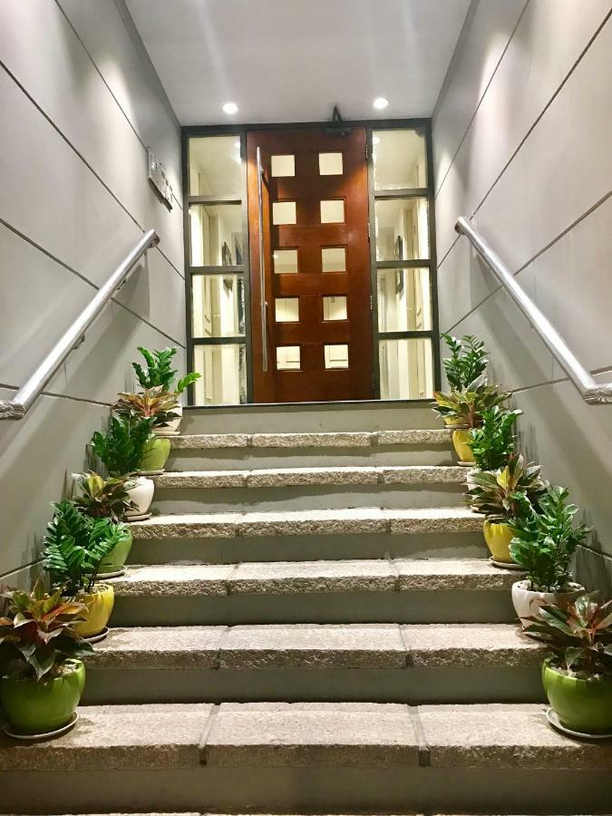Khách sạn hẻo lánh Downtown Retro Serviced TP. Hồ Chí Minh